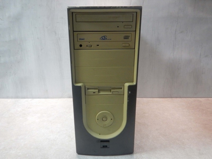 478 Socket 1 ядро Pentium 4 - 2,4Ghz 2x0,5Gb DDR1 (2700) 40Gb IDE чип P4M800 видеокарта RIVA TNT2 Model 64 32Mb белый ATX 250W DVD-R