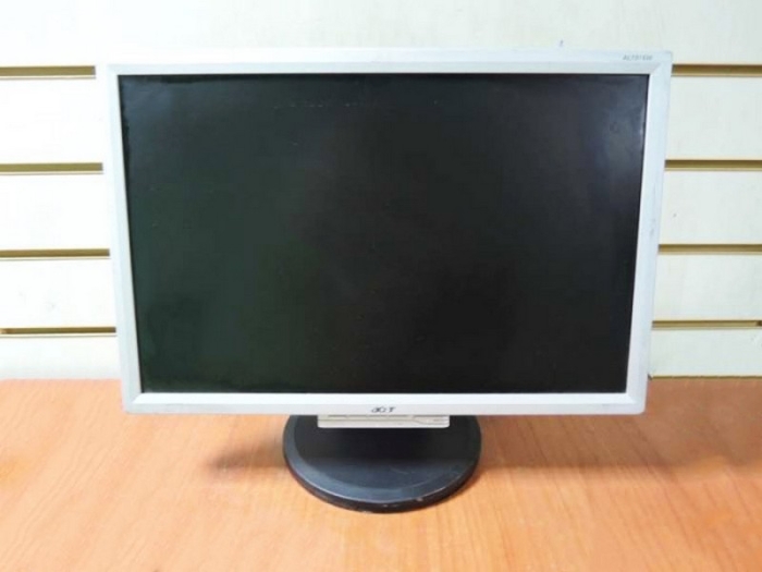 Монитор ЖК 19'' широкоформатный уцененный Acer AL1916W черный-серебристый TFT TN 1440x900 W150H135 VGA
