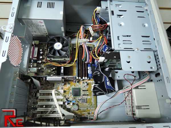 Системный блок 478 Socket Pentium 4 - 3.00GHz 1024Mb DDR1 40Gb IDE видео 128Mb сеть звук 300Вт USB 2.0 белый