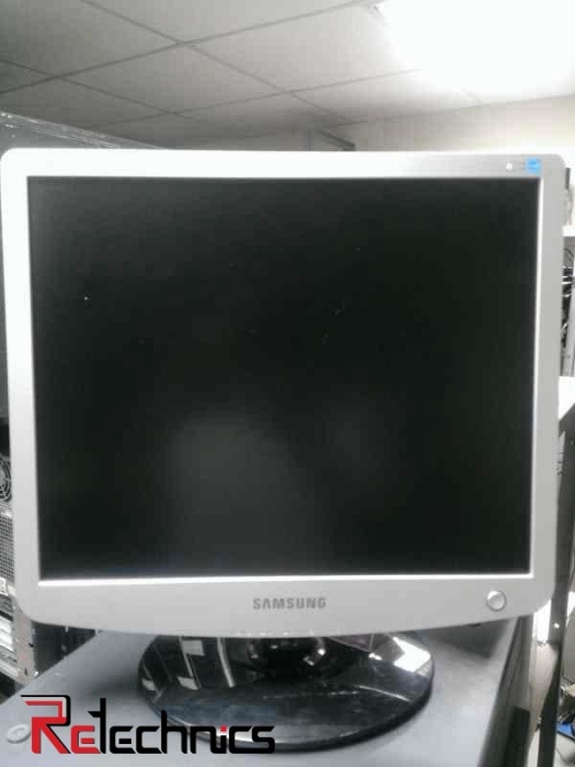 Монитор ЖК 17" уцененный, Samsung 732N, серебристый, TFT TN, 1280x1024, W160H160