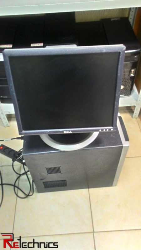 Монитор ЖК 17" уцененный Dell 1704FPt черный TFT TN 1280x1024 W178H178 DVI VGA (D-Sub)