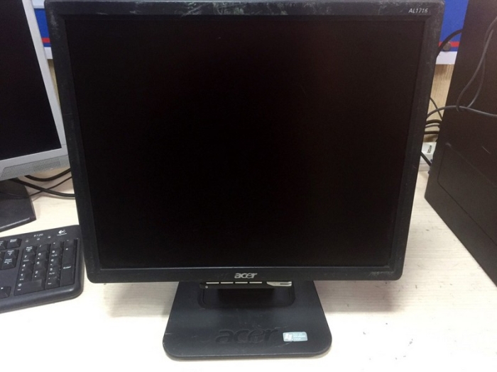 Монитор ЖК 17" Acer AL1716 черный TFT TN 1280x1024 W140H130