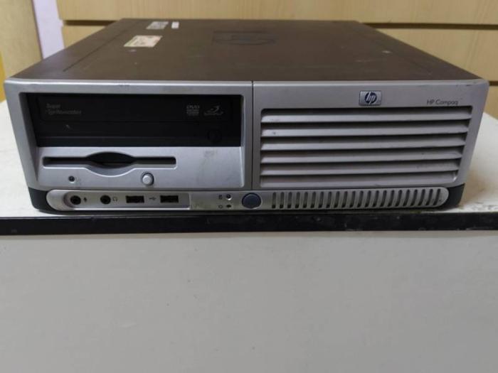 HP dc7100 775 Socket 1 ядро P551 - 3,4Ghz 4x0,25Gb DDR1 (3200) 80Gb IDE чип i915G видеокарта int 128 черный slim 240W DVD-RW