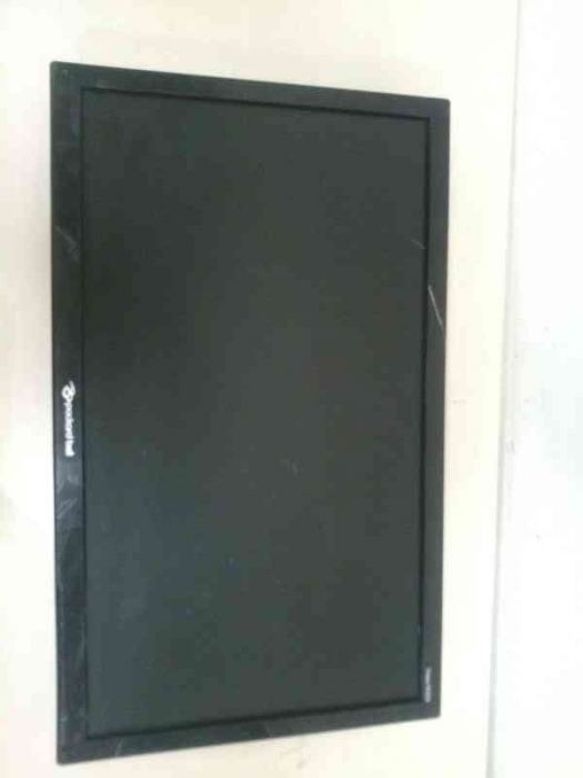 Монитор ЖК 18.5'' широкоформатный уцененный Packard Bell 193dxb черный  TFT TN 1366x768 W90H65