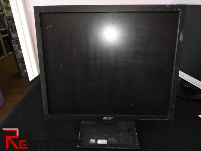 Монитор ЖК 17" уцененный Acer V173B черный TFT TN 1280x1024 W160H160