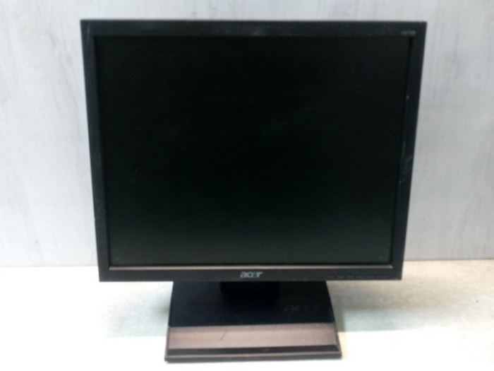 Монитор ЖК 17" Acer V173D черный TFT TN 1280x1024 W160H160