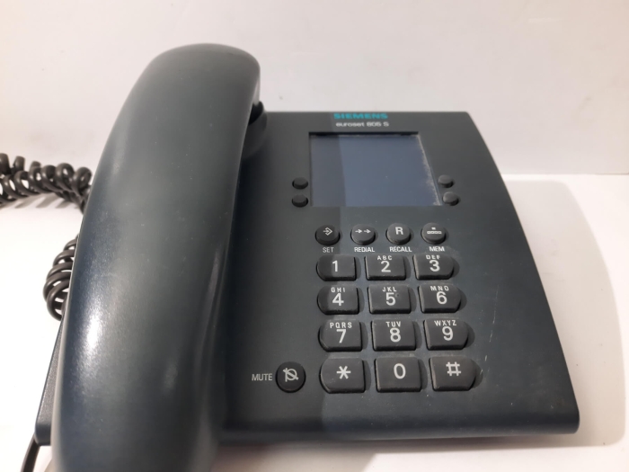 Телефон проводной Siemens Euroset 805s черный