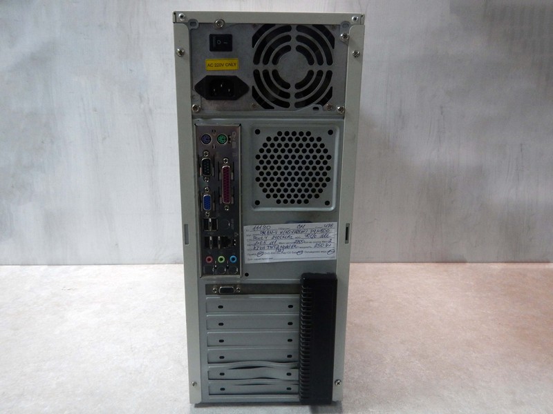 478 Socket 1 ядро Pentium 4 - 2,4Ghz 2x0,5Gb DDR1 (2700) 40Gb IDE чип P4M800 видеокарта RIVA TNT2 Model 64 32Mb белый ATX 250W DVD-R