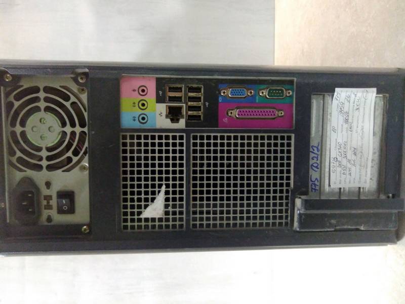 Dell 775 Socket 1 ядро P531 - 3,0Ghz 1x2Gb DDR2 (6400) 160Gb IDE чип 945 видеокарта int 224Mb черный ATX 300W DVD-RW